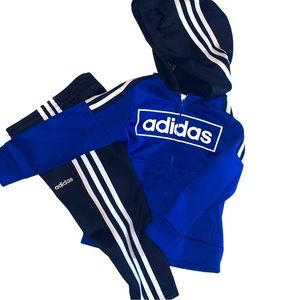 Boys Adidas 3T outfit like new!